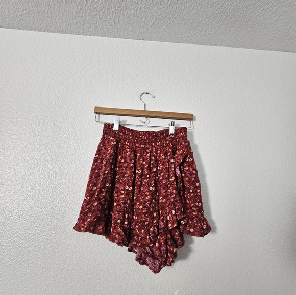 American Eagle Outfitters Pants - Ameeican Eagle Wrap Shorts  Sz S